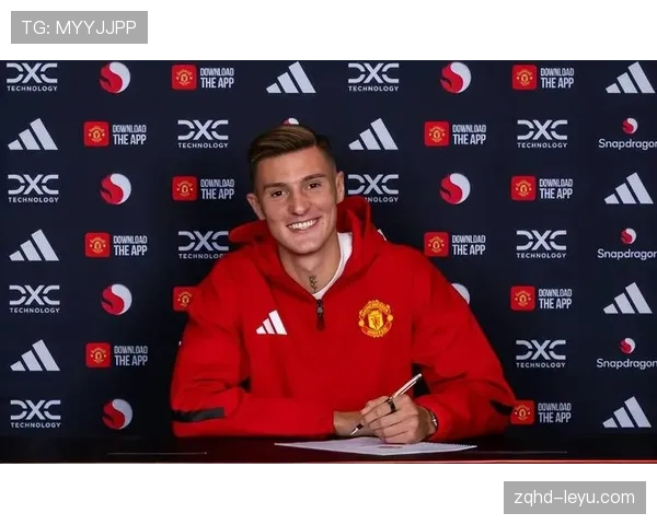 英超金靴争夺战白热化：多位射手紧咬比分，谁能最终问鼎？