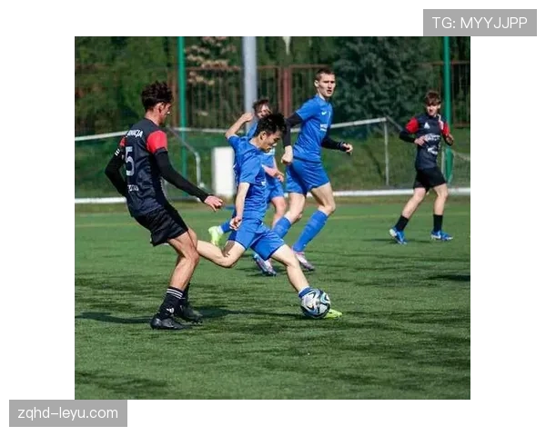 波兰足球锋线迎新挑战：年轻化改革成关键，未来可期