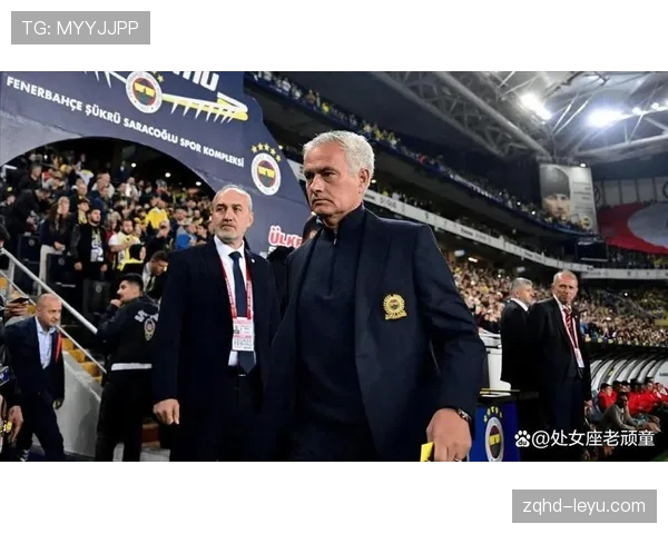 穆里尼奥战术再升级：深度解析球队新打法与未来前景